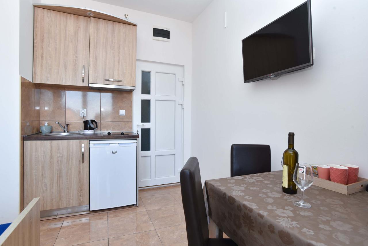 Apartments Jelusic Будва Экстерьер фото
