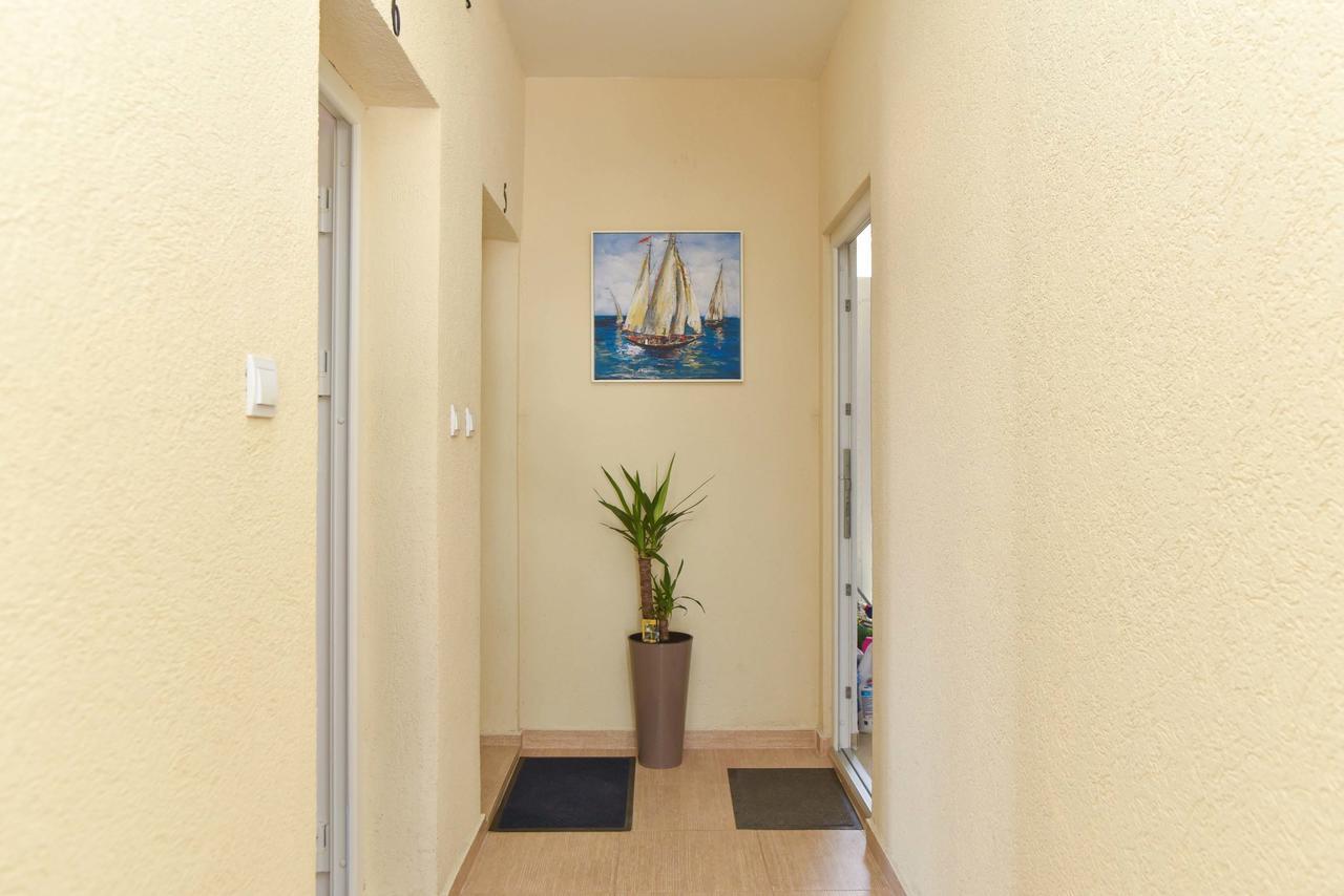 Apartments Jelusic Будва Экстерьер фото