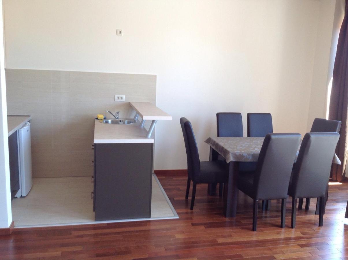 Apartments Jelusic Будва Номер фото