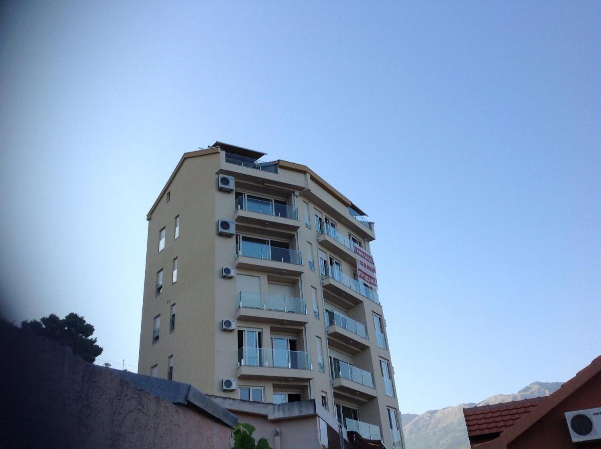 Apartments Jelusic Будва Экстерьер фото